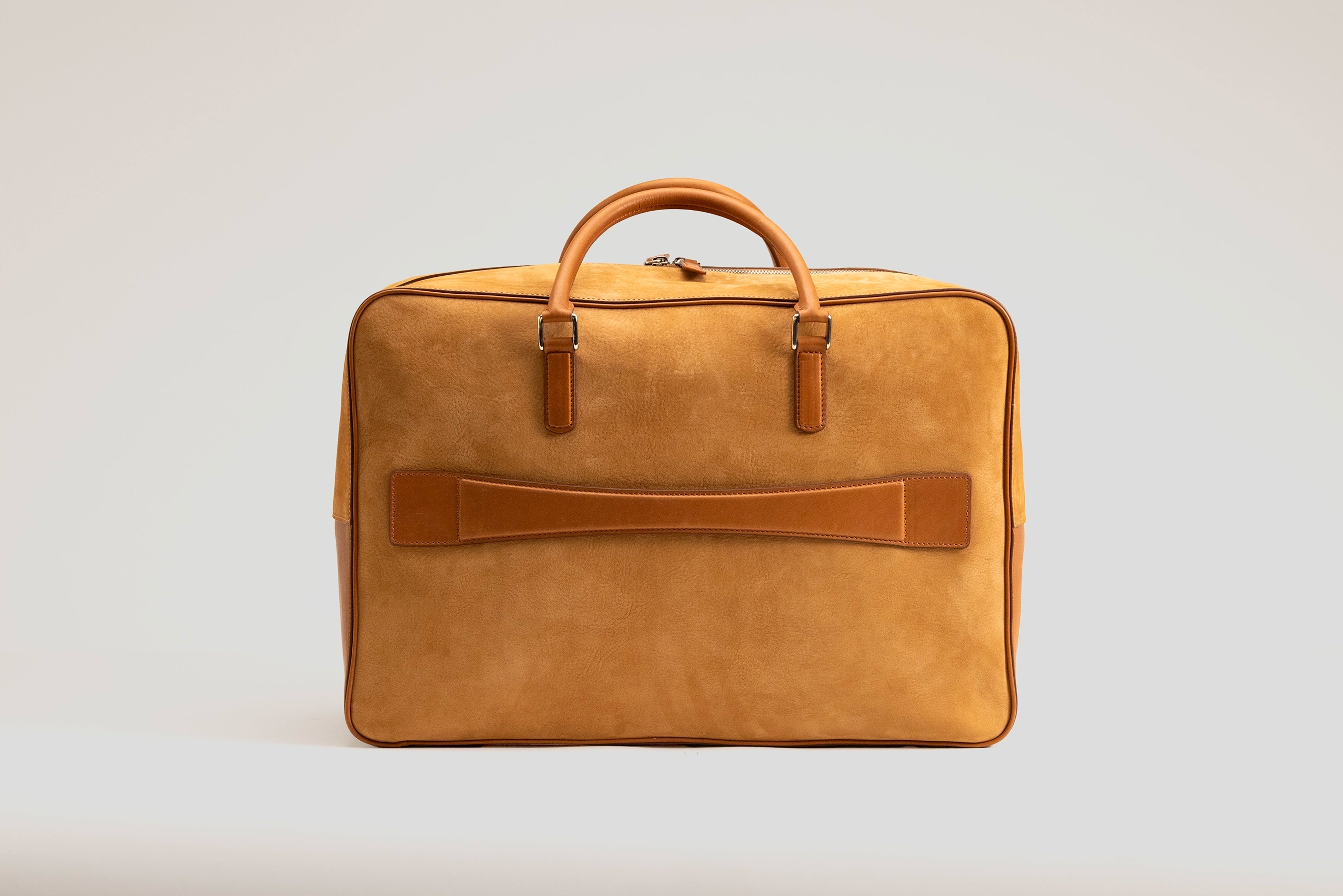 Weekender - Nubuck Camel