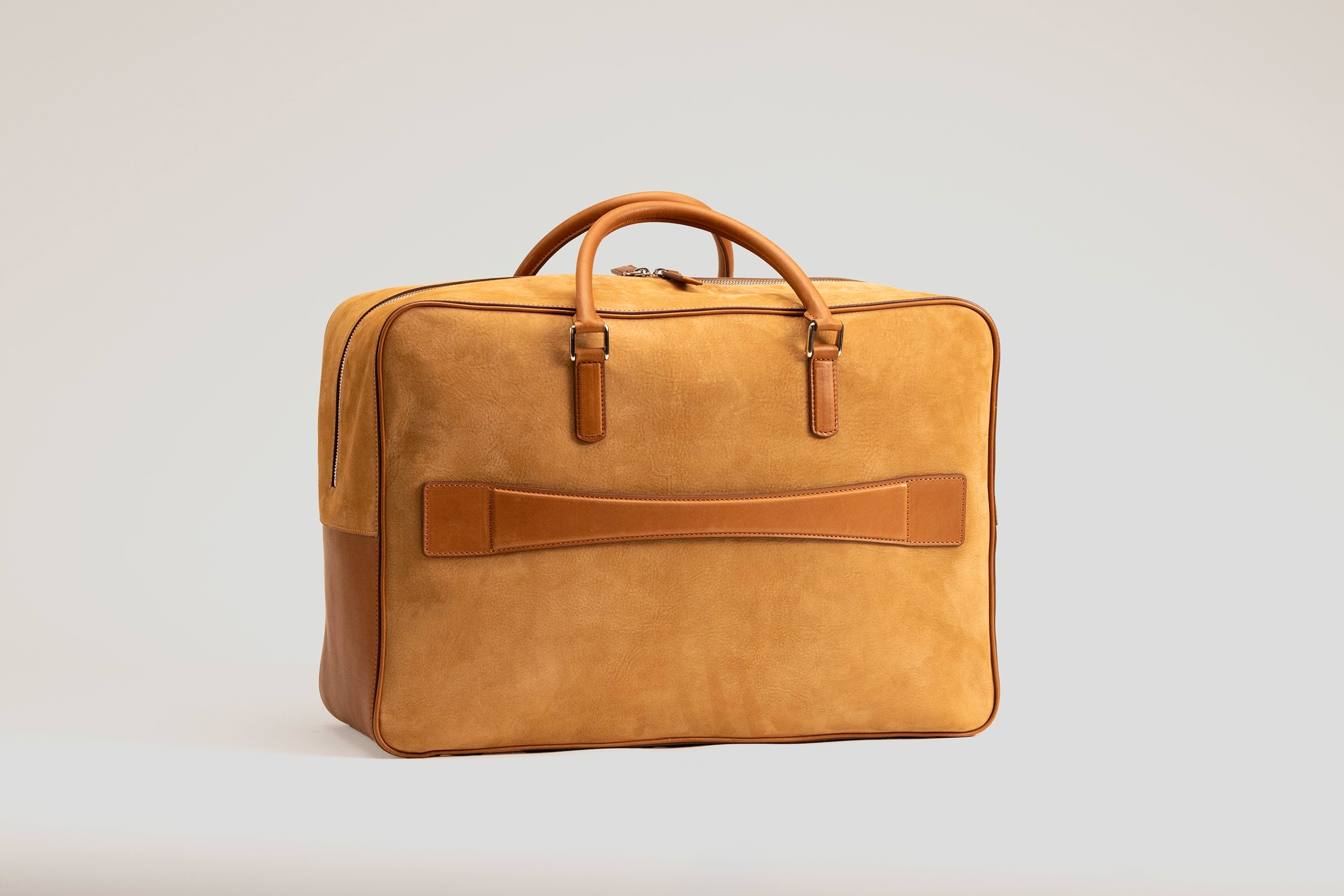 Weekender Bag - Nubuck Camel