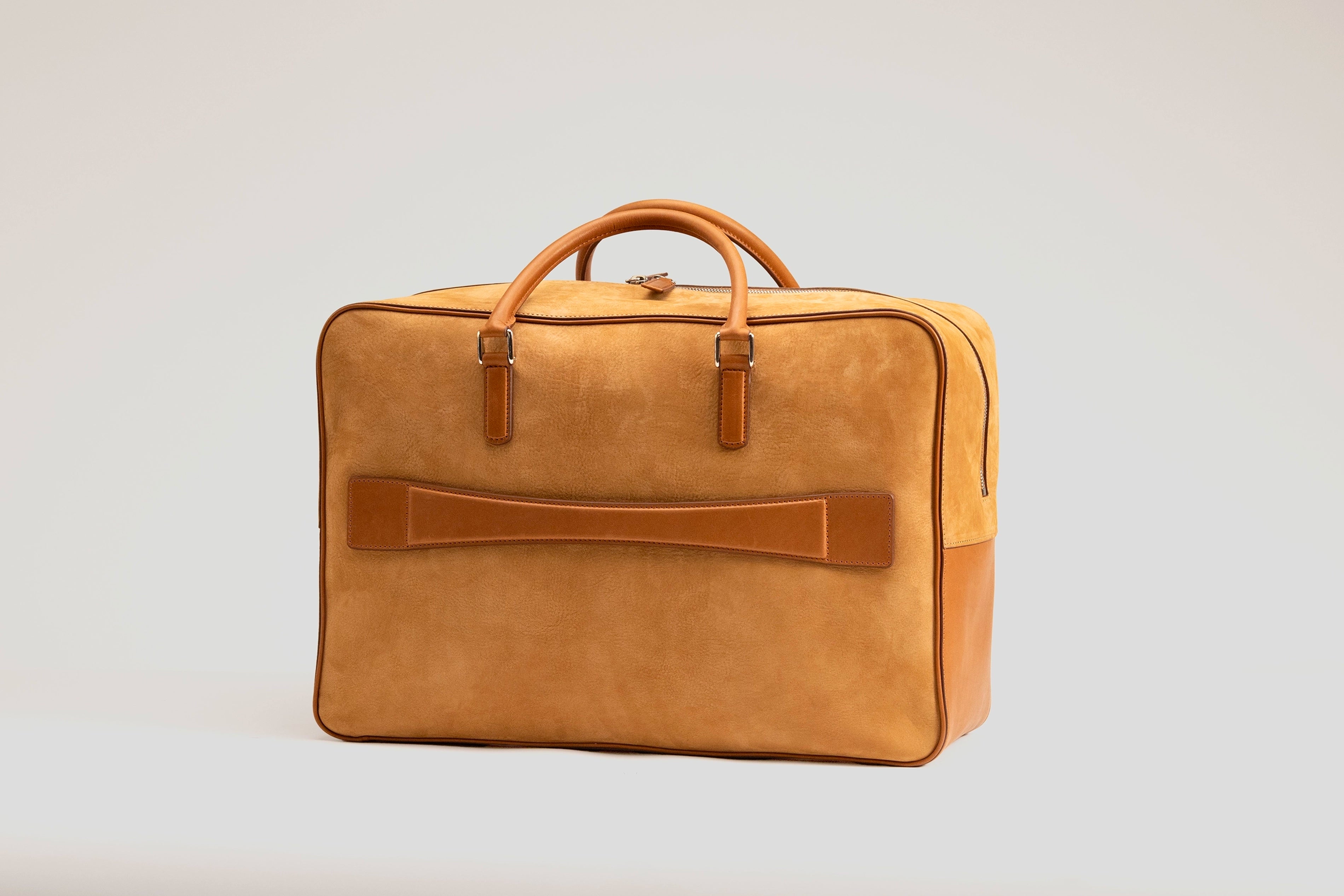 Weekender Bag - Nubuck Camel