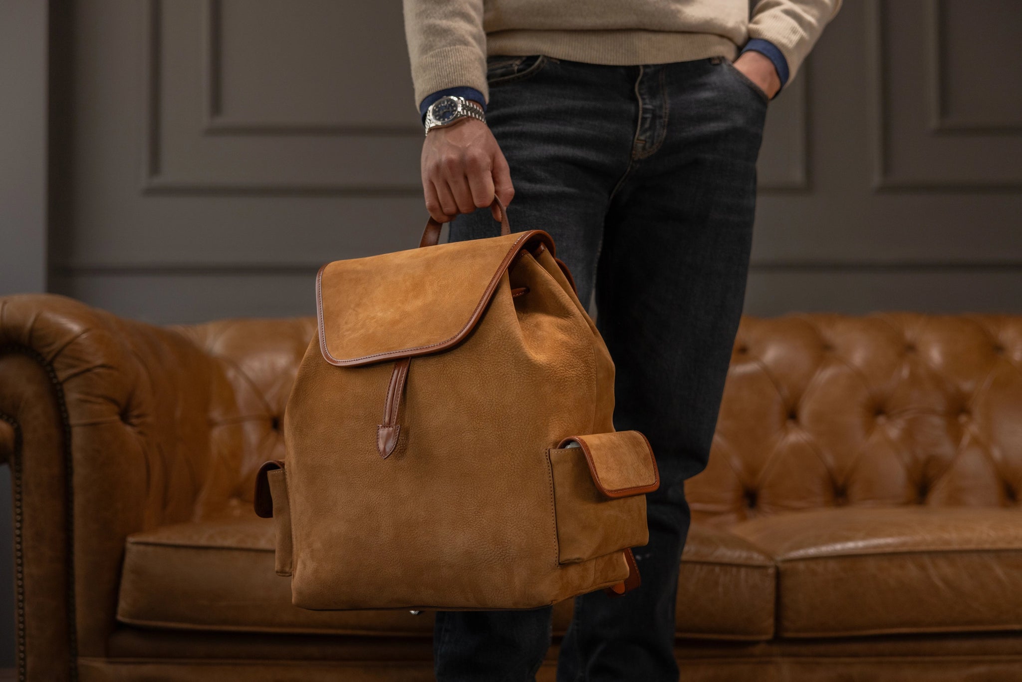 Bosphorus LeatherBackpack - Nubuck Camel 01