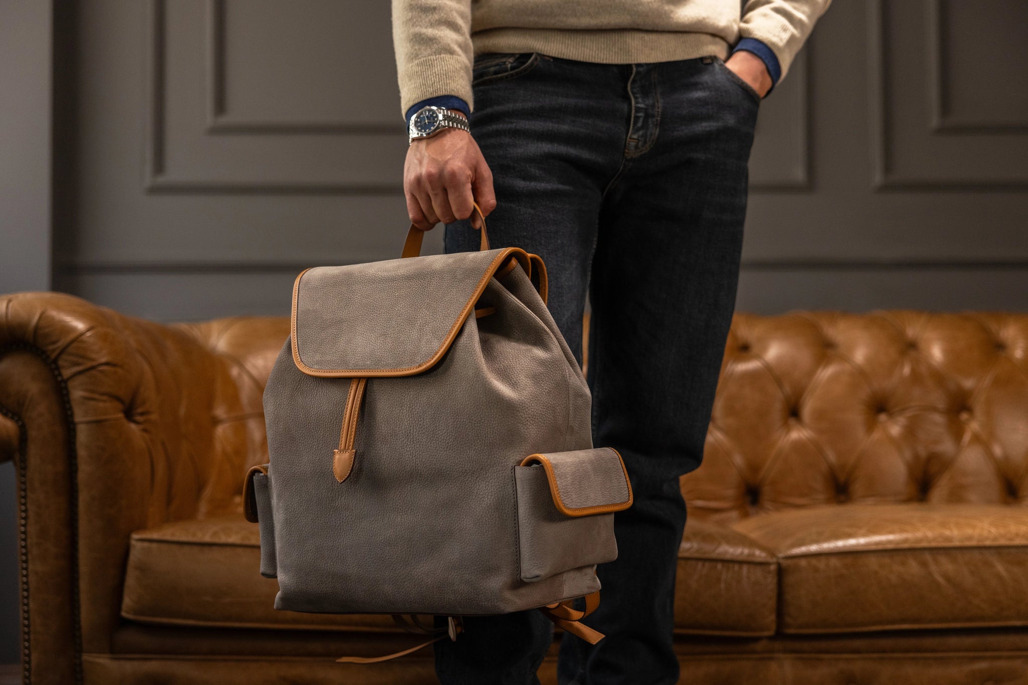 Bosphorus LeatherBackpack - Nubuck Grey 01