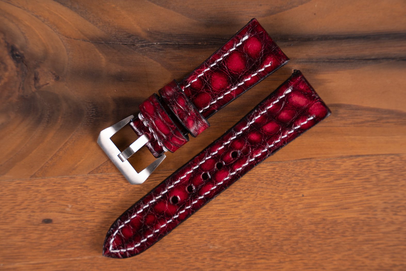 Bosphorus LeatherBosphorus Watch Strap - Alligator Red