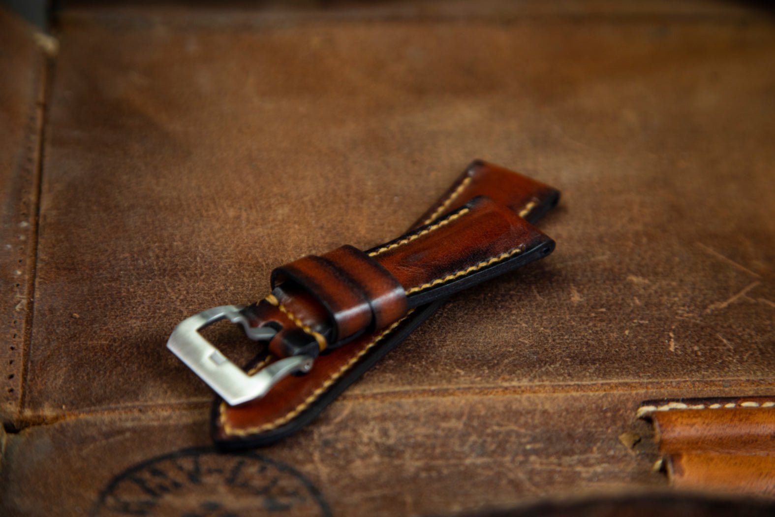 Bosphorus LeatherBosphorus Watch Strap - Padded Syrup Brown