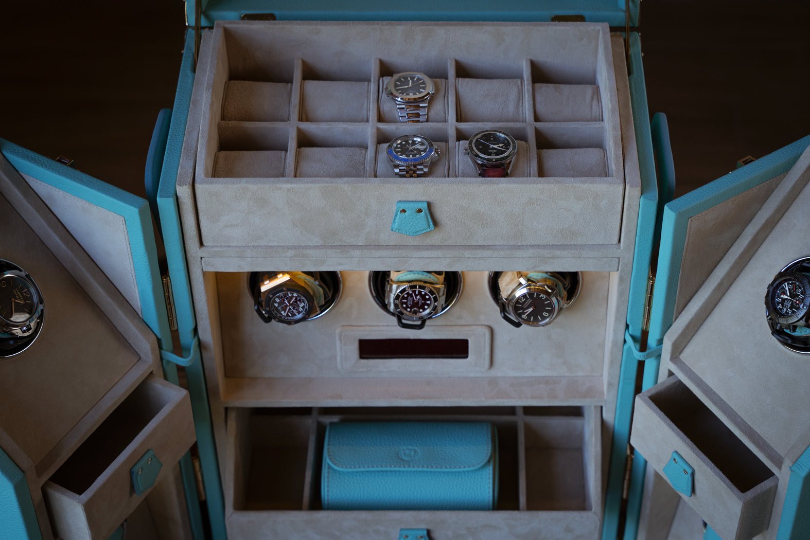 Bosphorus LeatherBosphorus Watch Winder Trunk - Togo Tiffany Blue