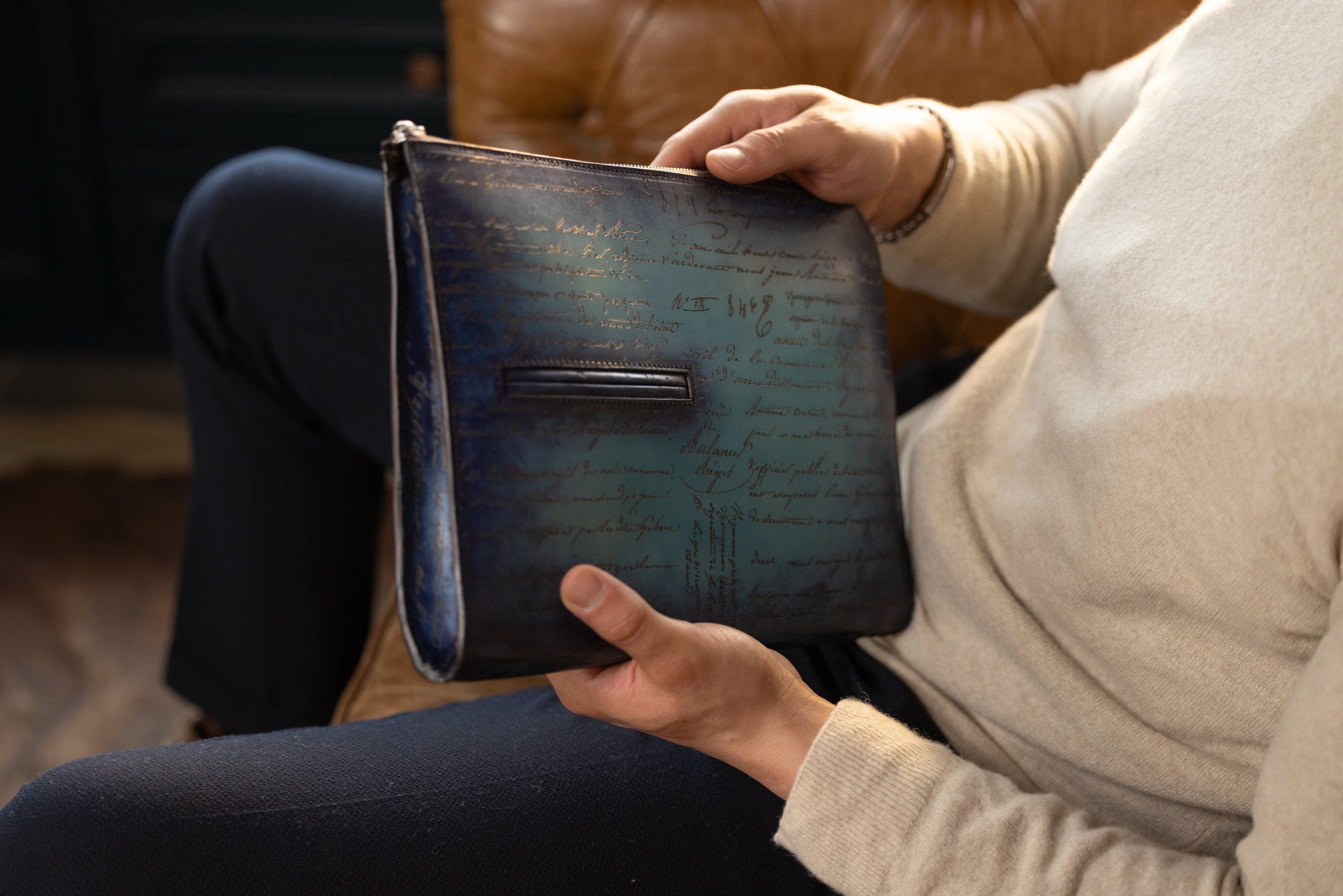 Bosphorus LeatherClutch - Parchment Patina Sky Blue