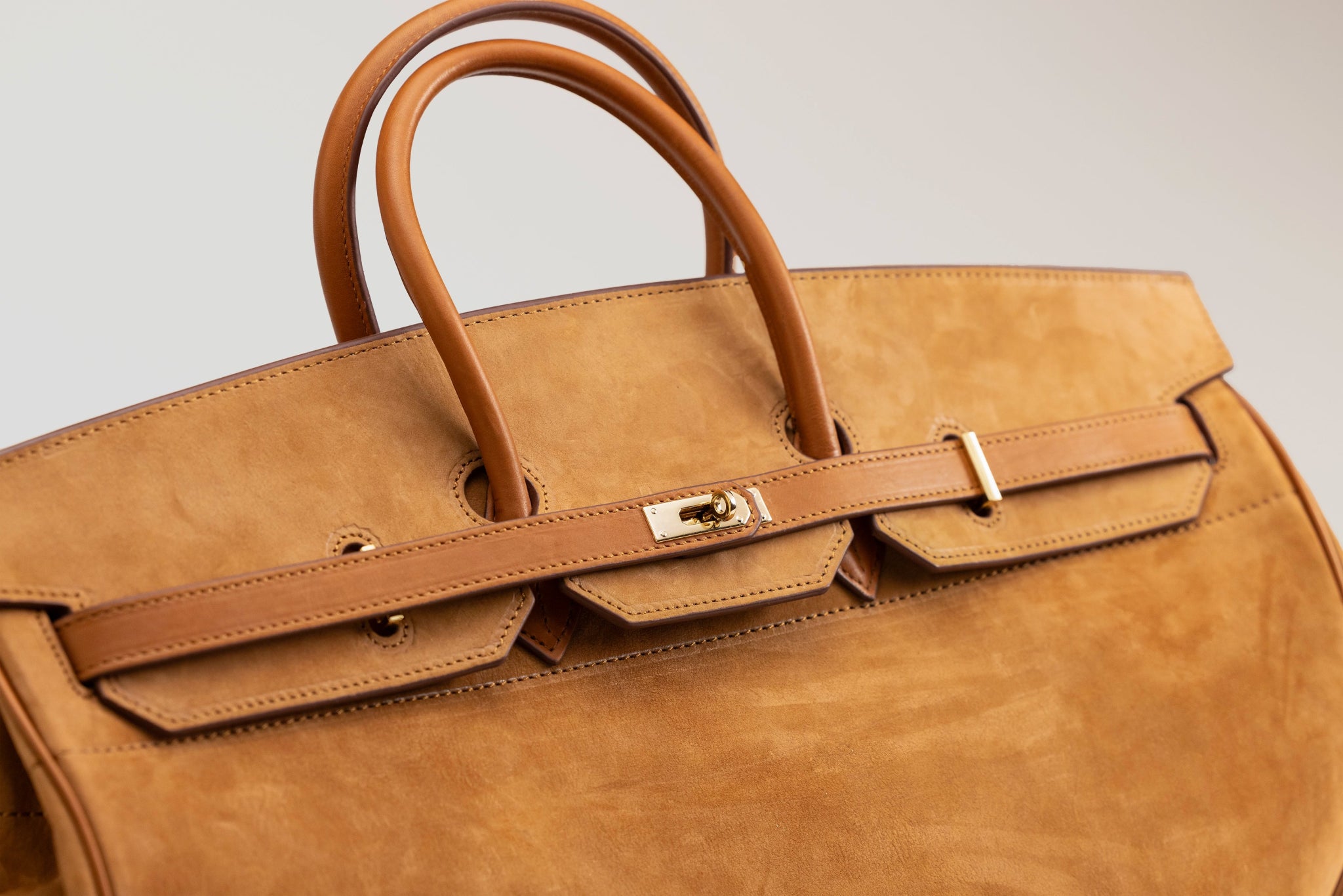 Bosphorus LeatherDuffle Bag - Nubuck Camel