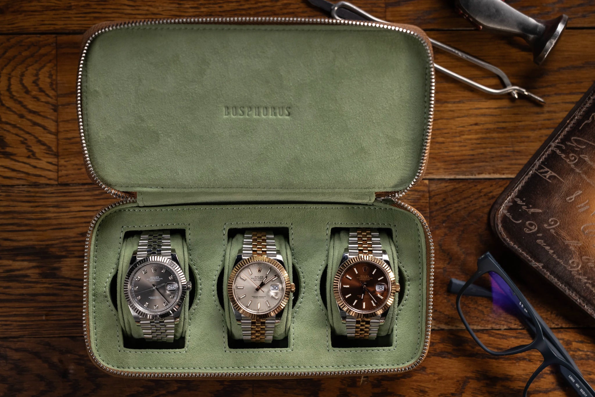 Bosphorus LeatherEphesus Watch Case - Nubuck Camel