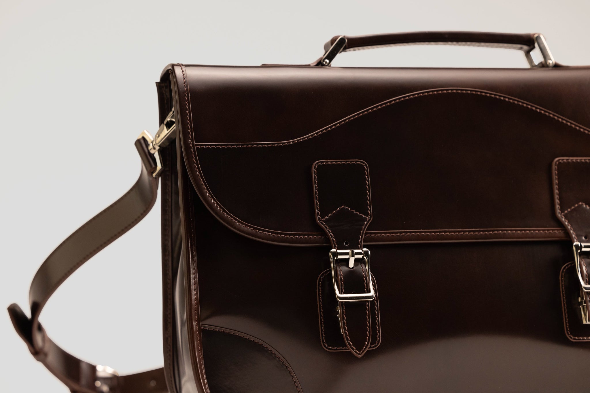 Bosphorus LeatherMessenger Bag - Glossy Brown