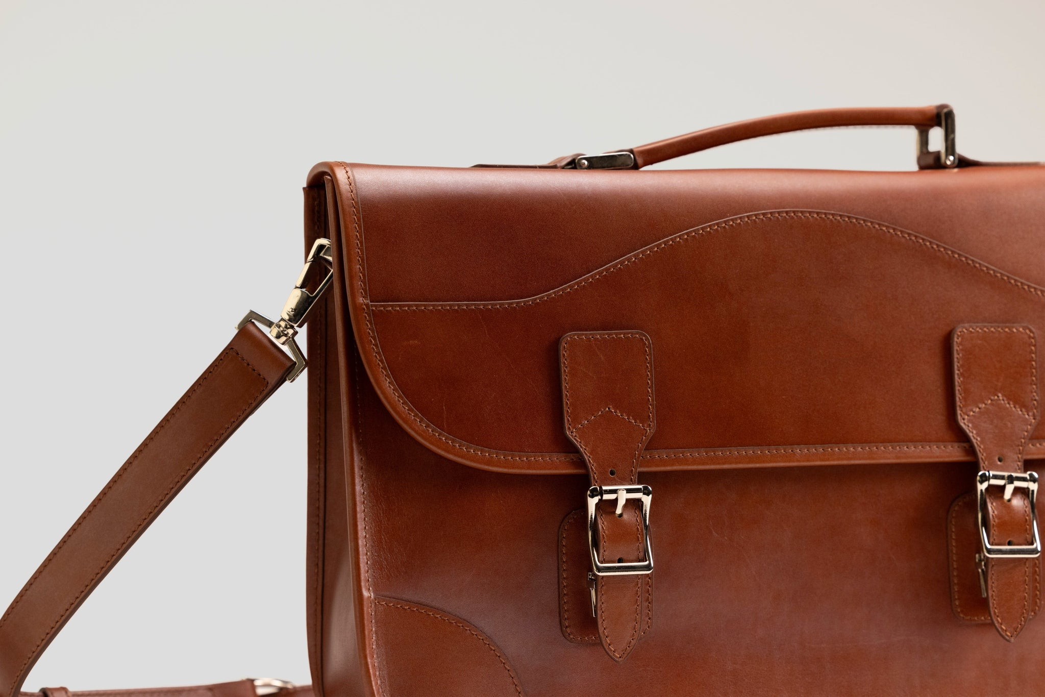 Bosphorus LeatherMessenger Bag - Montana 01