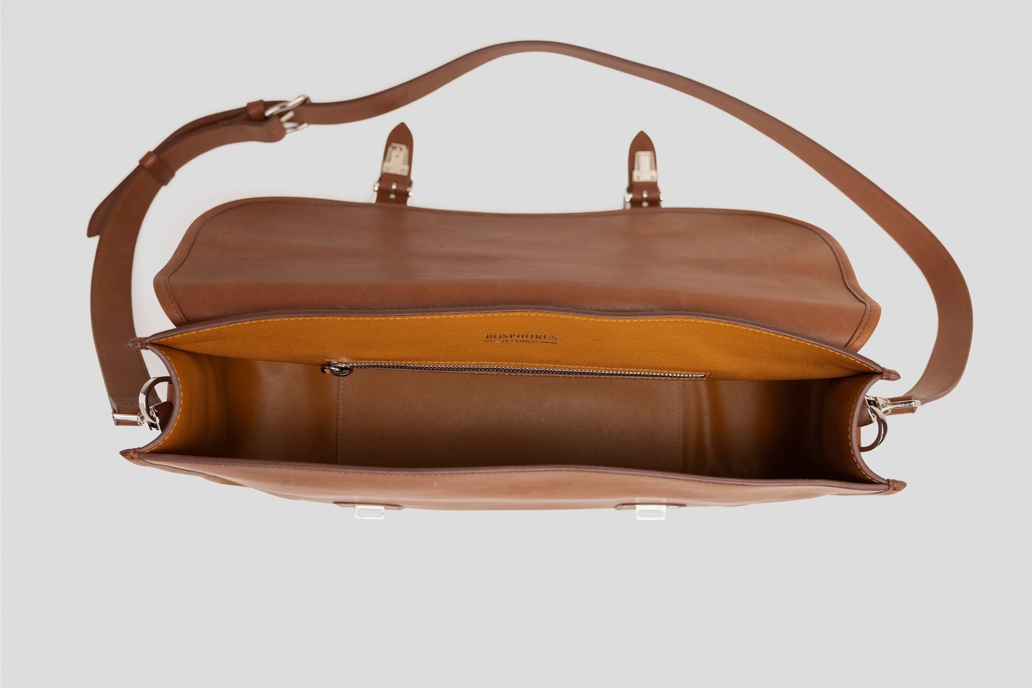 Bosphorus LeatherMessenger Bag - Montana 03