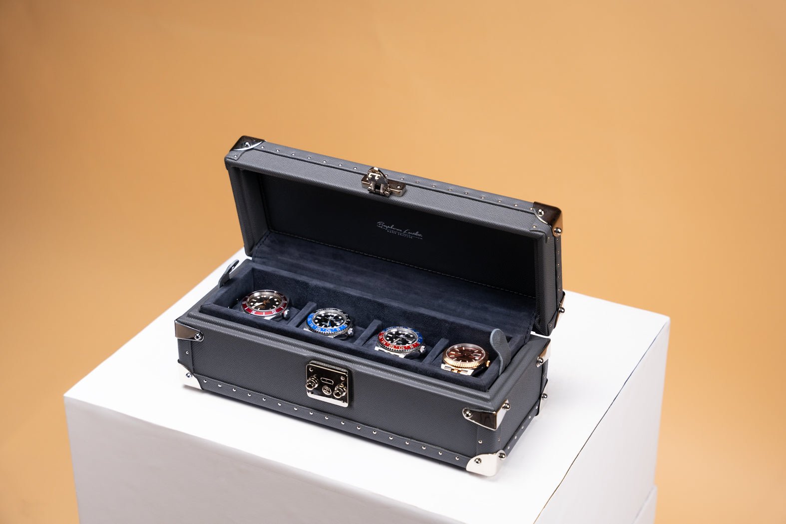 Bosphorus LeatherPetra Watch Case - Saffiano Dark Grey For 4 Watches