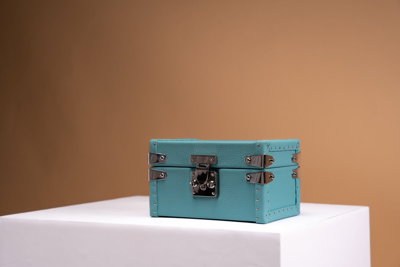 Bosphorus LeatherPetra Watch Case - Togo Tiffany Blue For 2 Watches