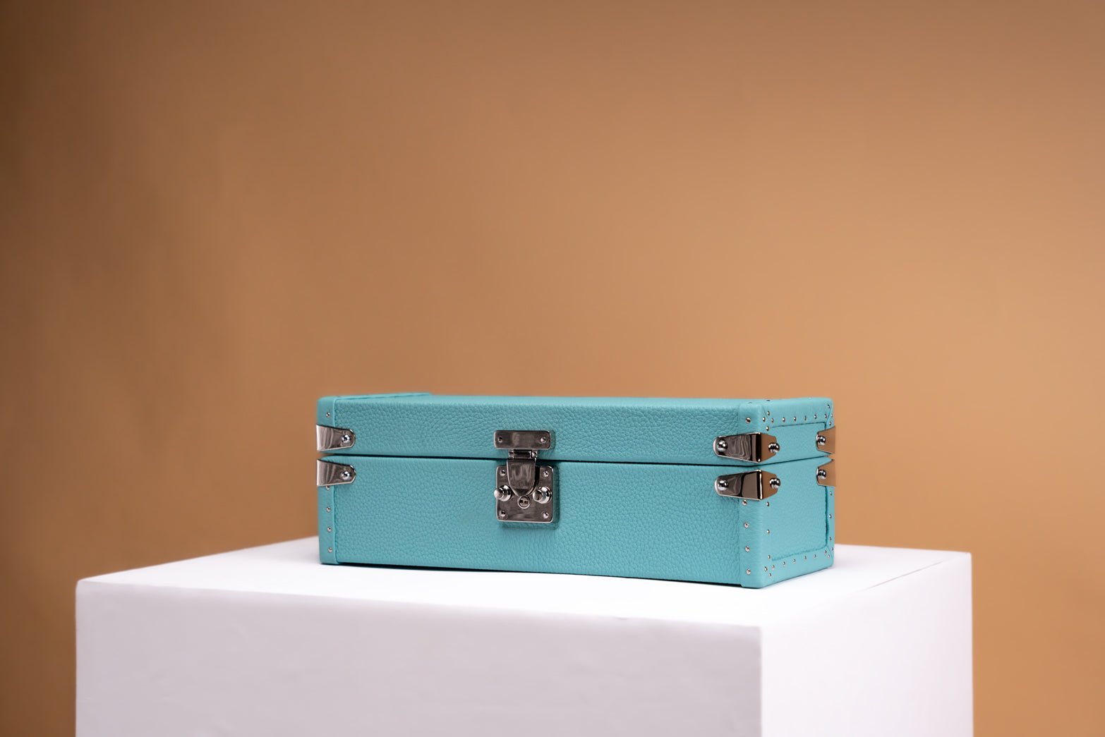 Bosphorus LeatherPetra Watch Case - Togo Tiffany Blue For 4 Watches