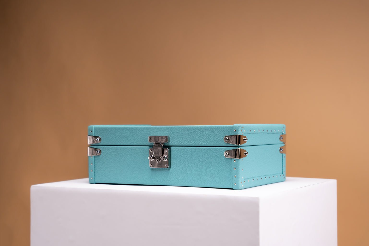 Bosphorus LeatherPetra Watch Case - Togo Tiffany Blue For 8 Watches