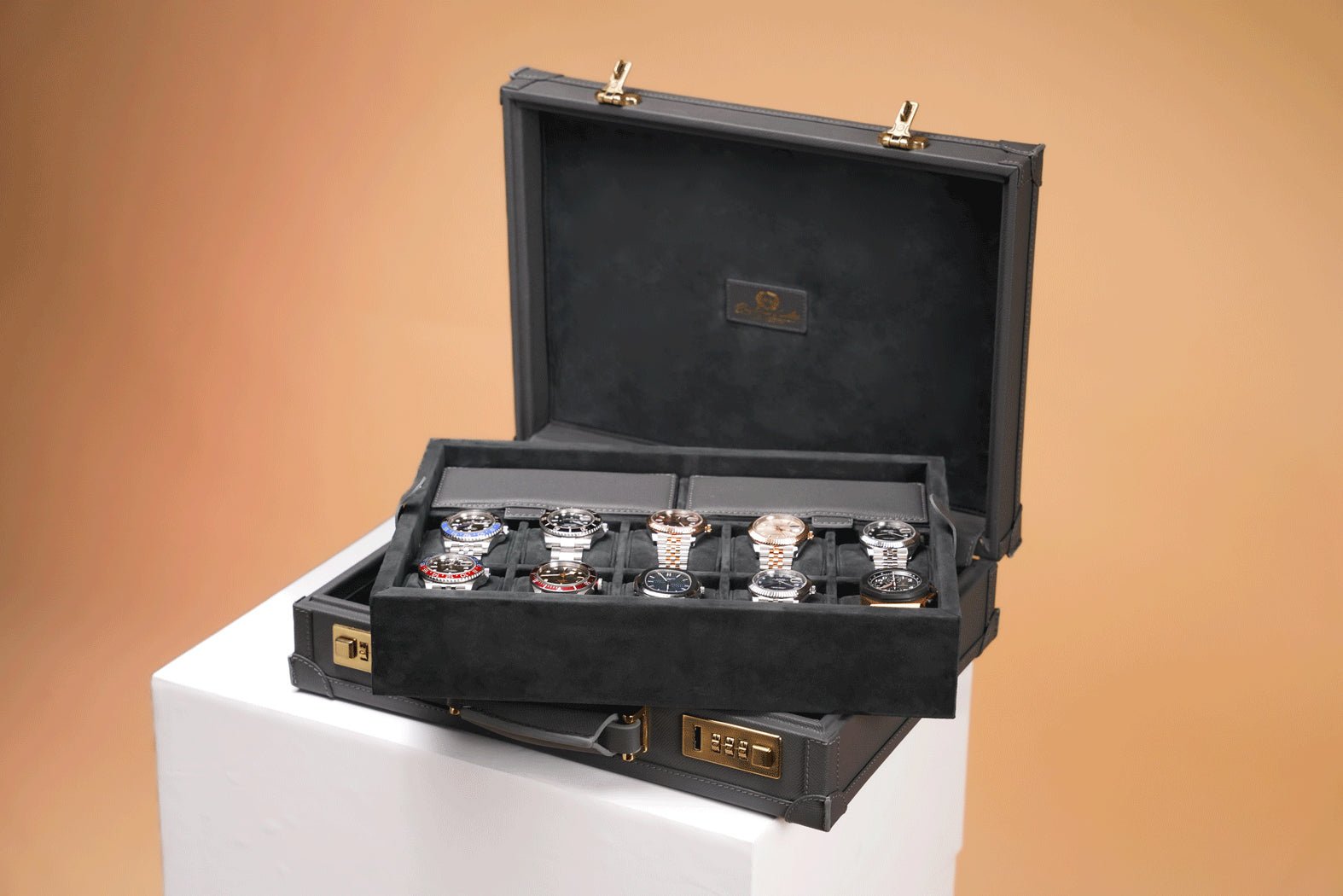 Bosphorus LeatherWatch Collector Case Combination Lock Saffiano Dark Grey for 10 or 15 Watches