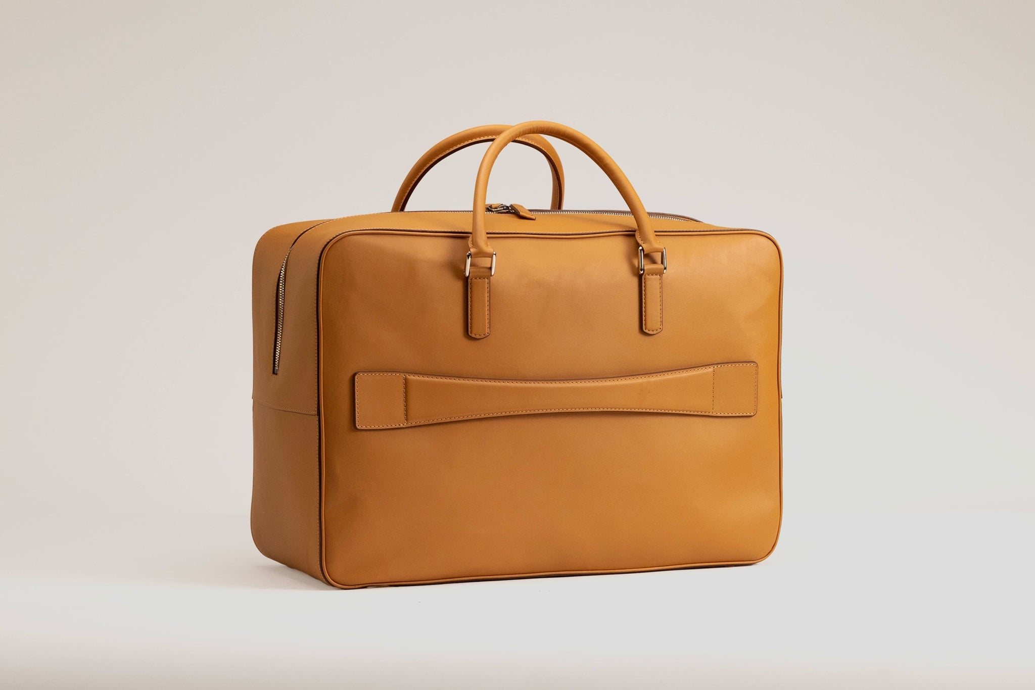 Bosphorus LeatherWeekender Bag - Montana 02