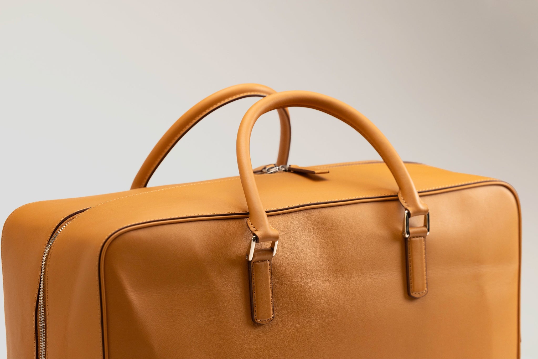 Bosphorus LeatherWeekender Bag - Montana 02